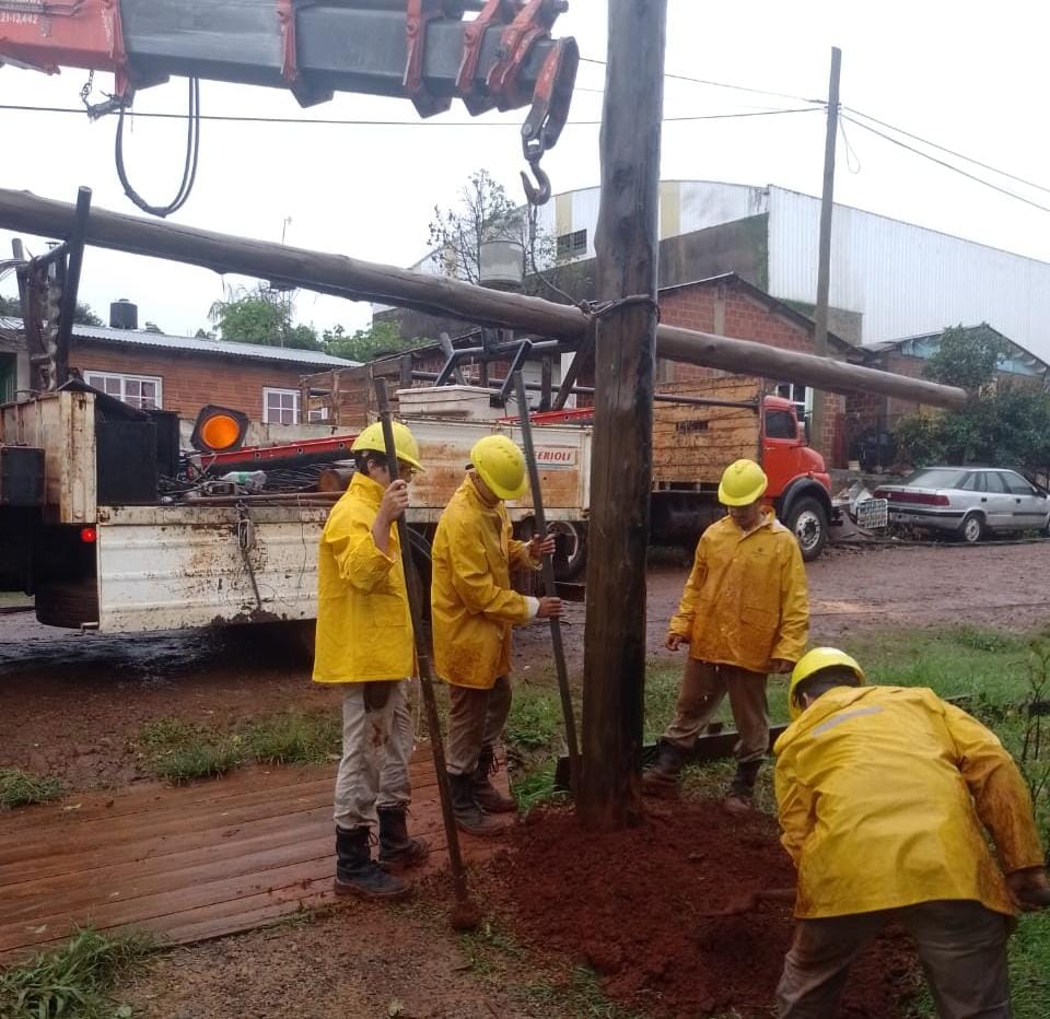 Tareas de mantenimiento en varias localidades tras la tormenta
