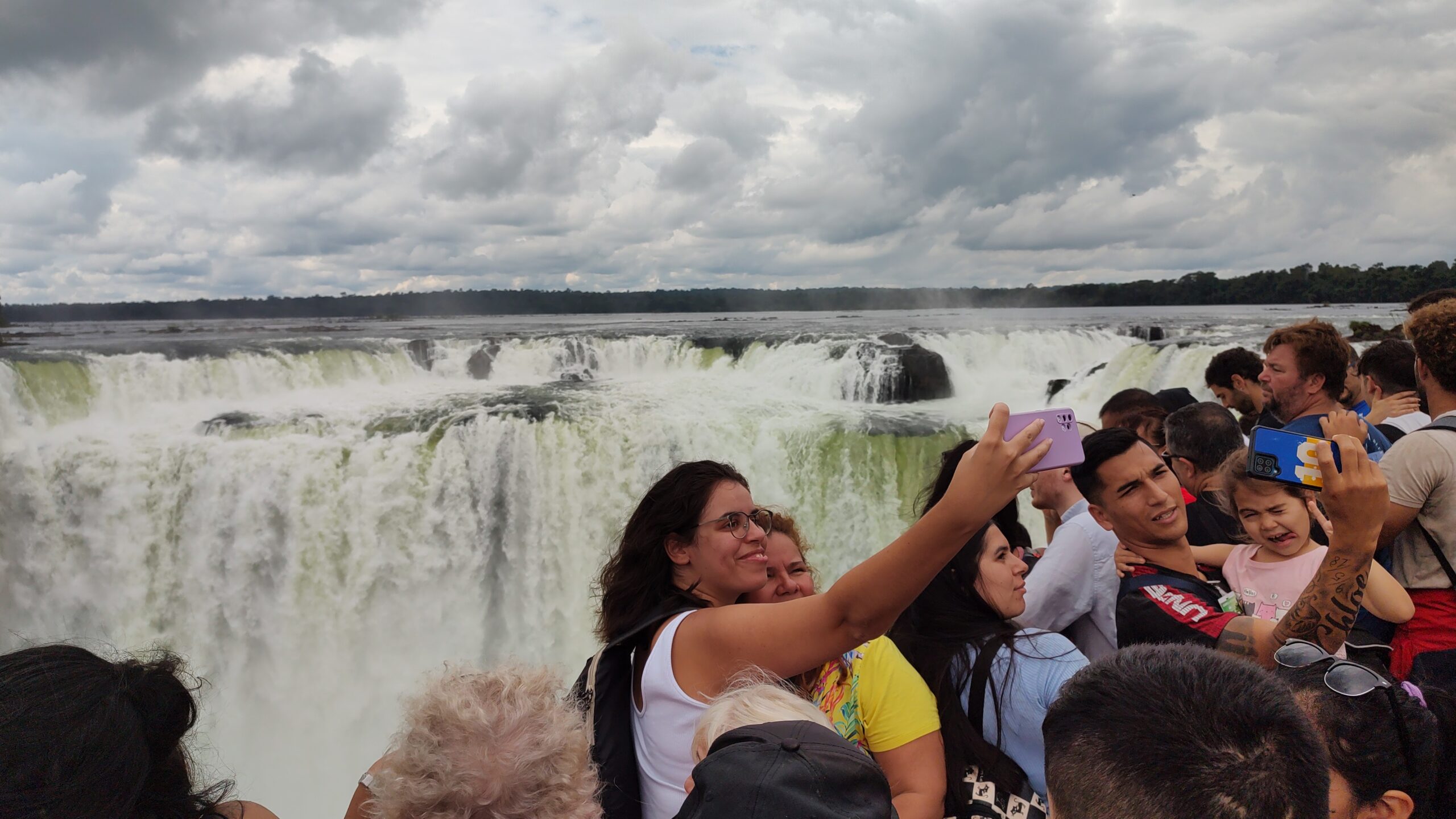 Semana Santa 2023: Más de 2,6 millones de turistas viajaron por el país y gastaron $95.957 millones