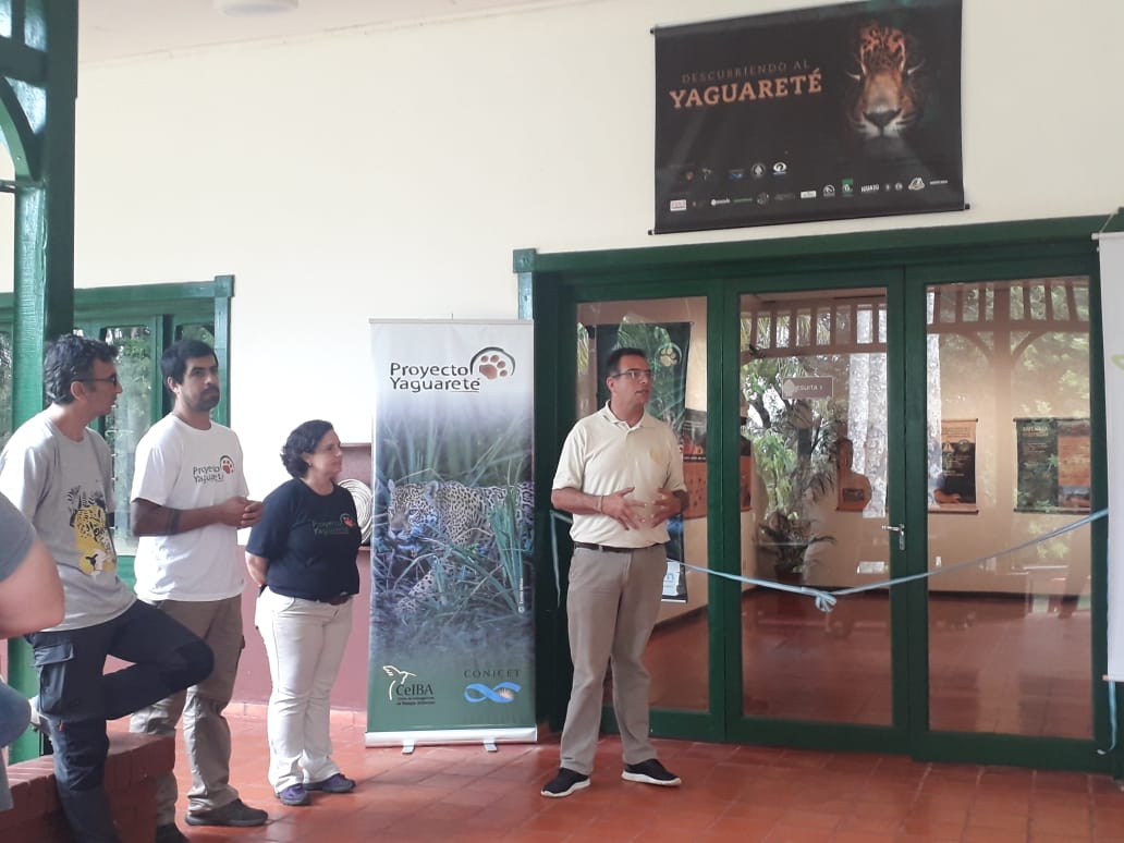 Inauguraron una muestra itinerante para la conservación del Yaguareté en el viejo hotel