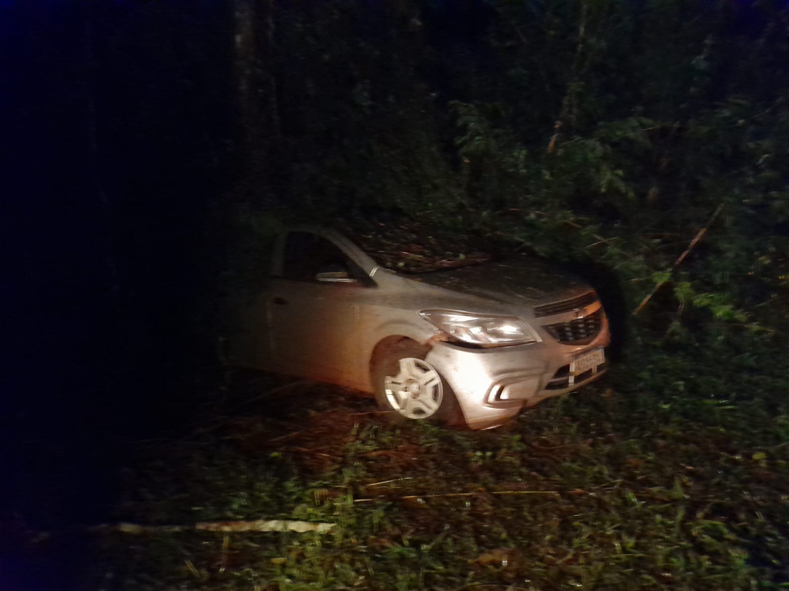 Despistó con su automóvil camino al aeropuerto