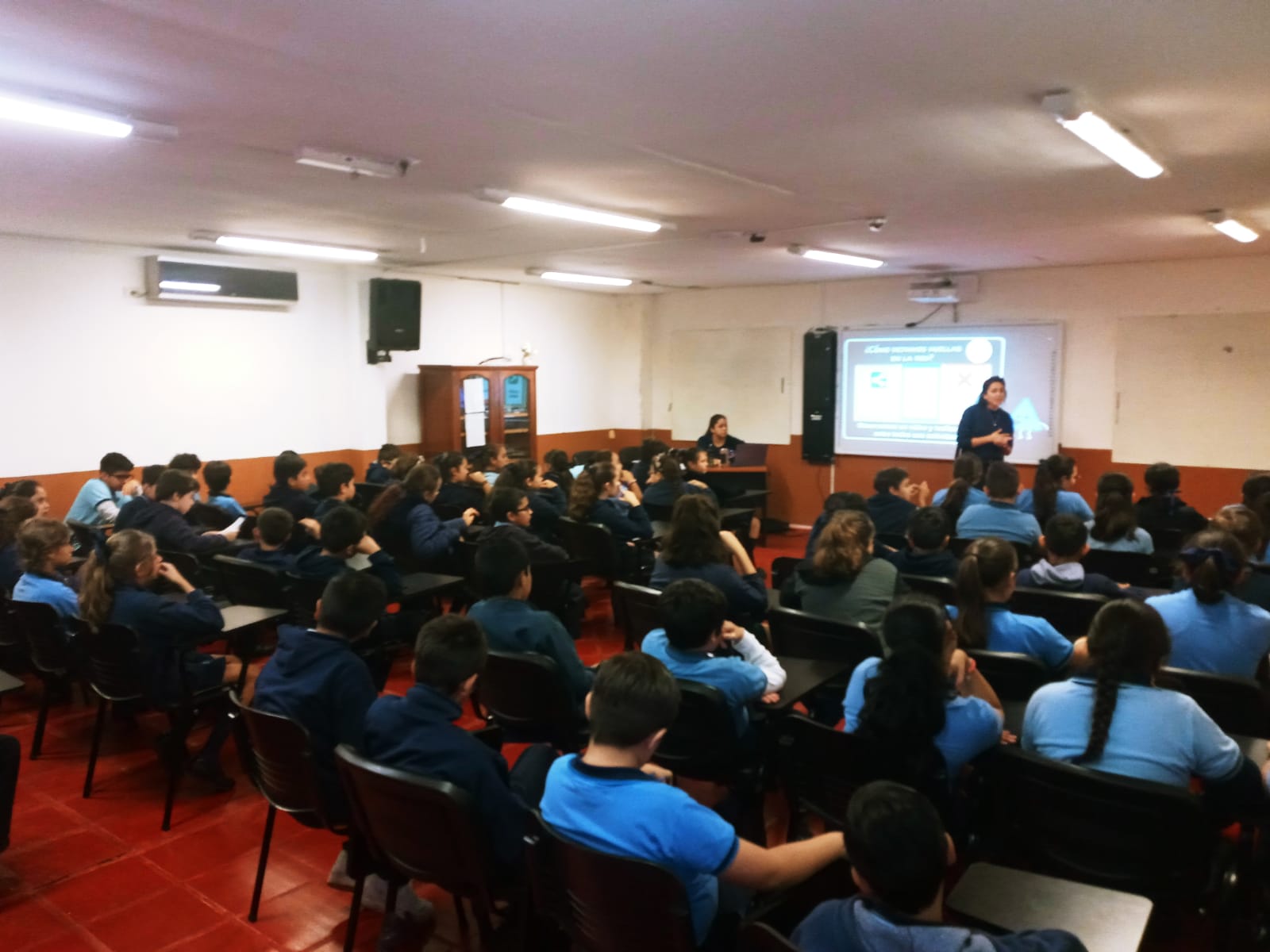 Cyberbullying: Educación capacita para la detección de peligros