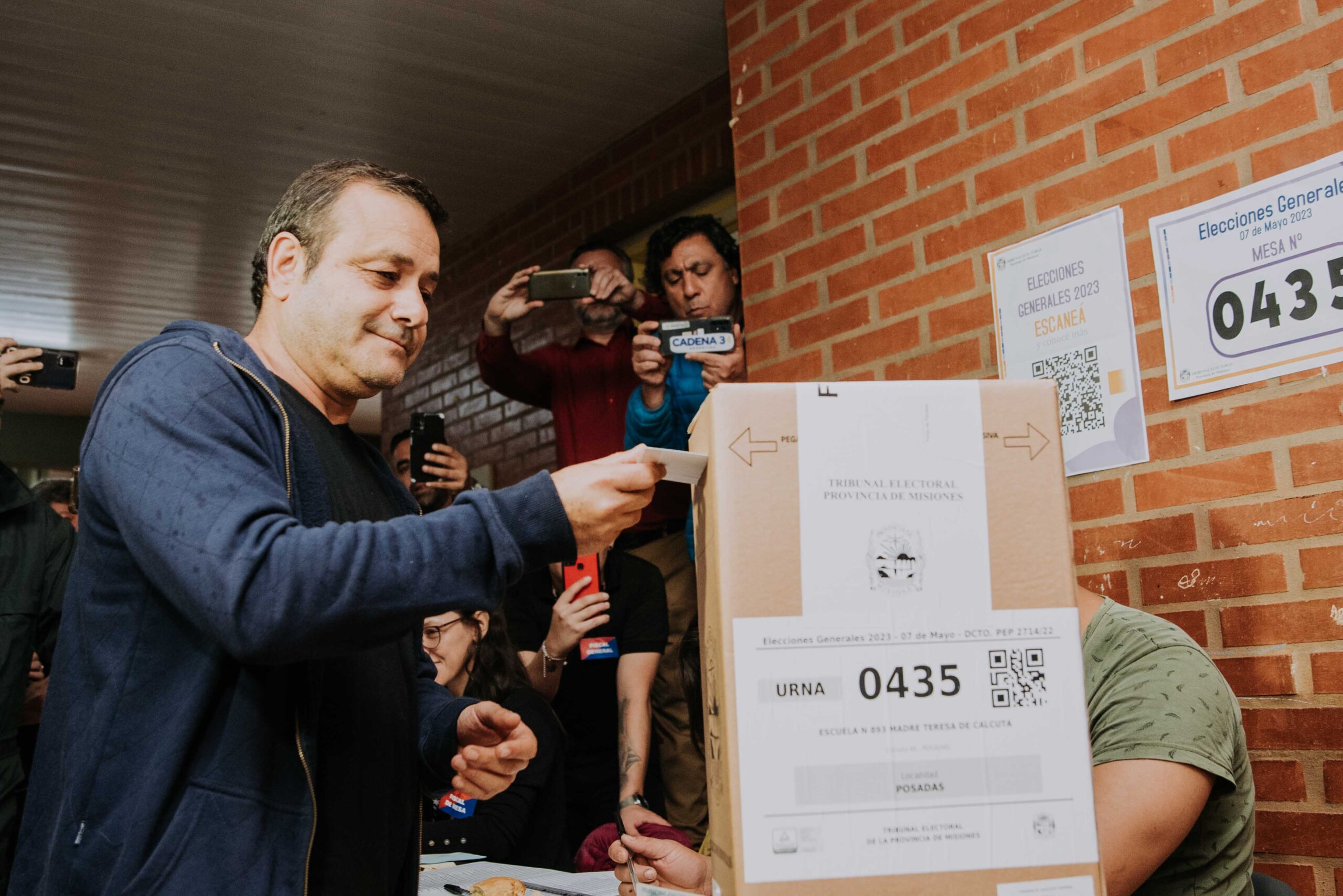 Herrera Ahuad emitió su voto y destacó la madurez de la sociedad misionera