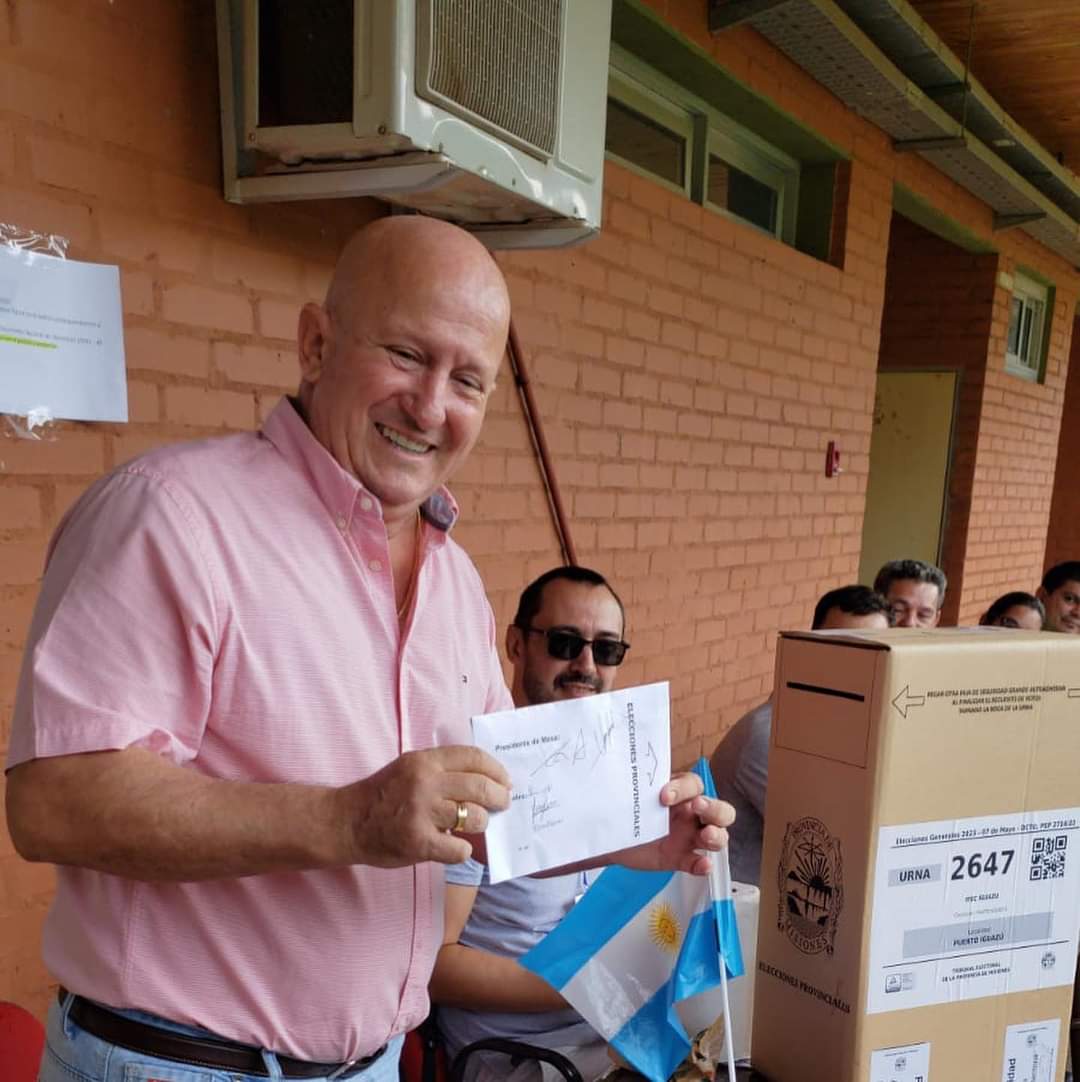 Votó Filippa y agradeció a todos los que están trabajando en esta jornada eleccionaria