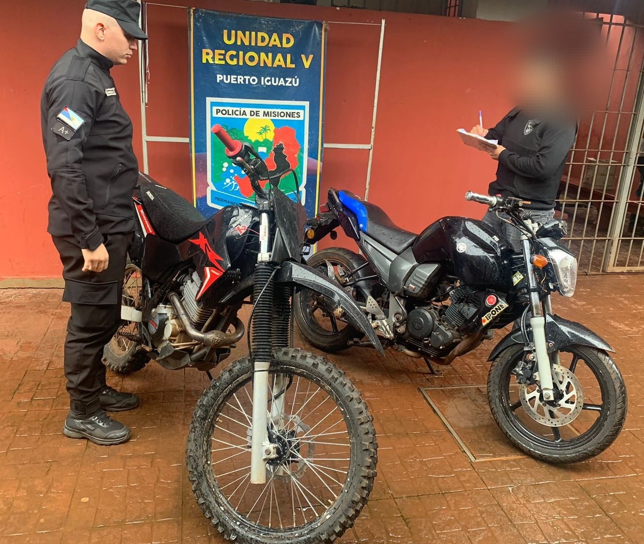 La Policía recuperó dos motocicletas robadas en Comandante Andresito y vendidas en Pozo Azul