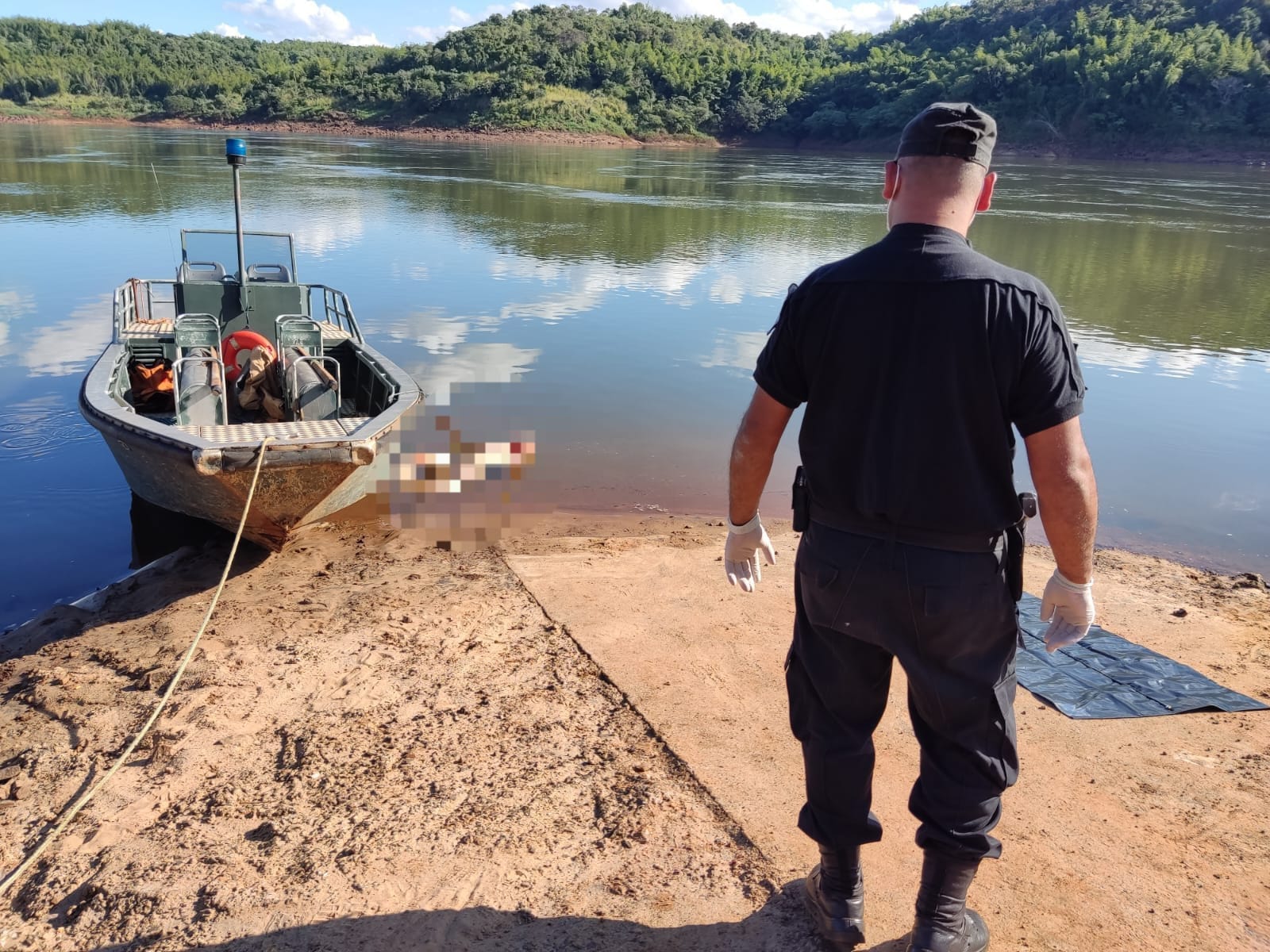 Hallaron el cuerpo de un hombre en las aguas del río Paraná