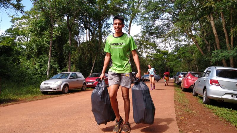 Nueva jornada de plogging y ecopunto en el marco del día del medio ambiente