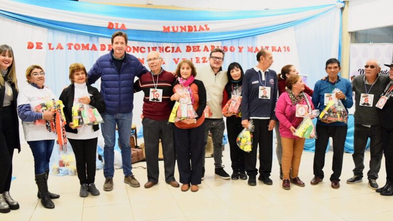 Gran concurrencia a puro baile en Mateando con los Abuelos en Posadas