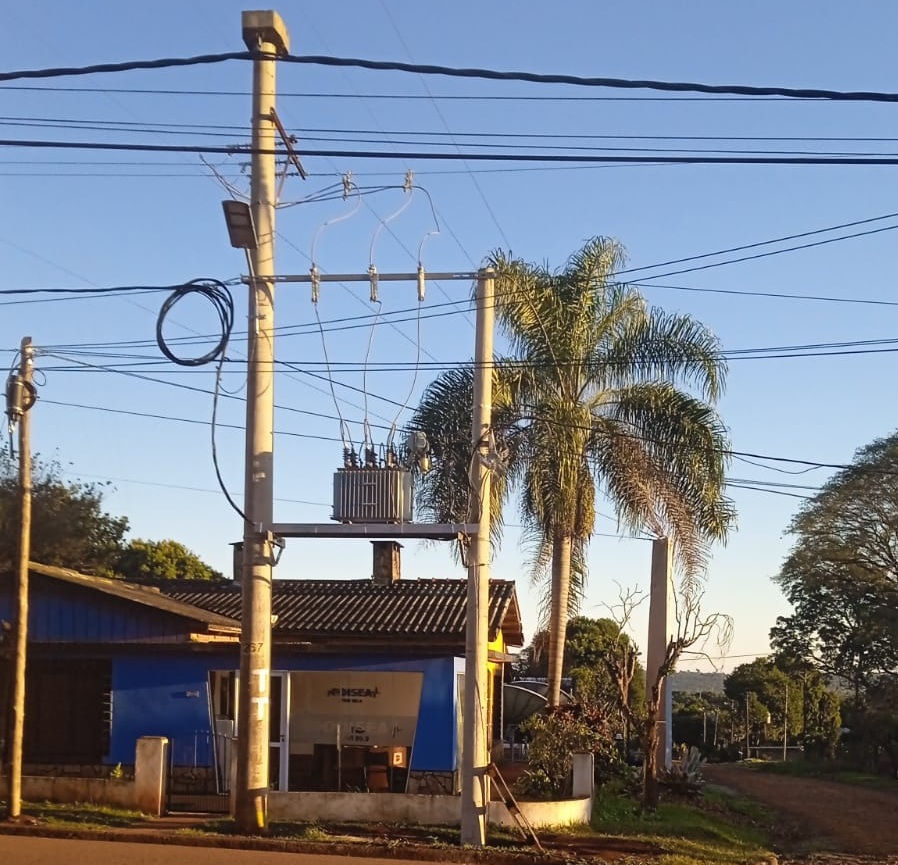 Para mejorar el servicio de energía eléctrica habilitaros dos nuevas subestaciones en Jardín América