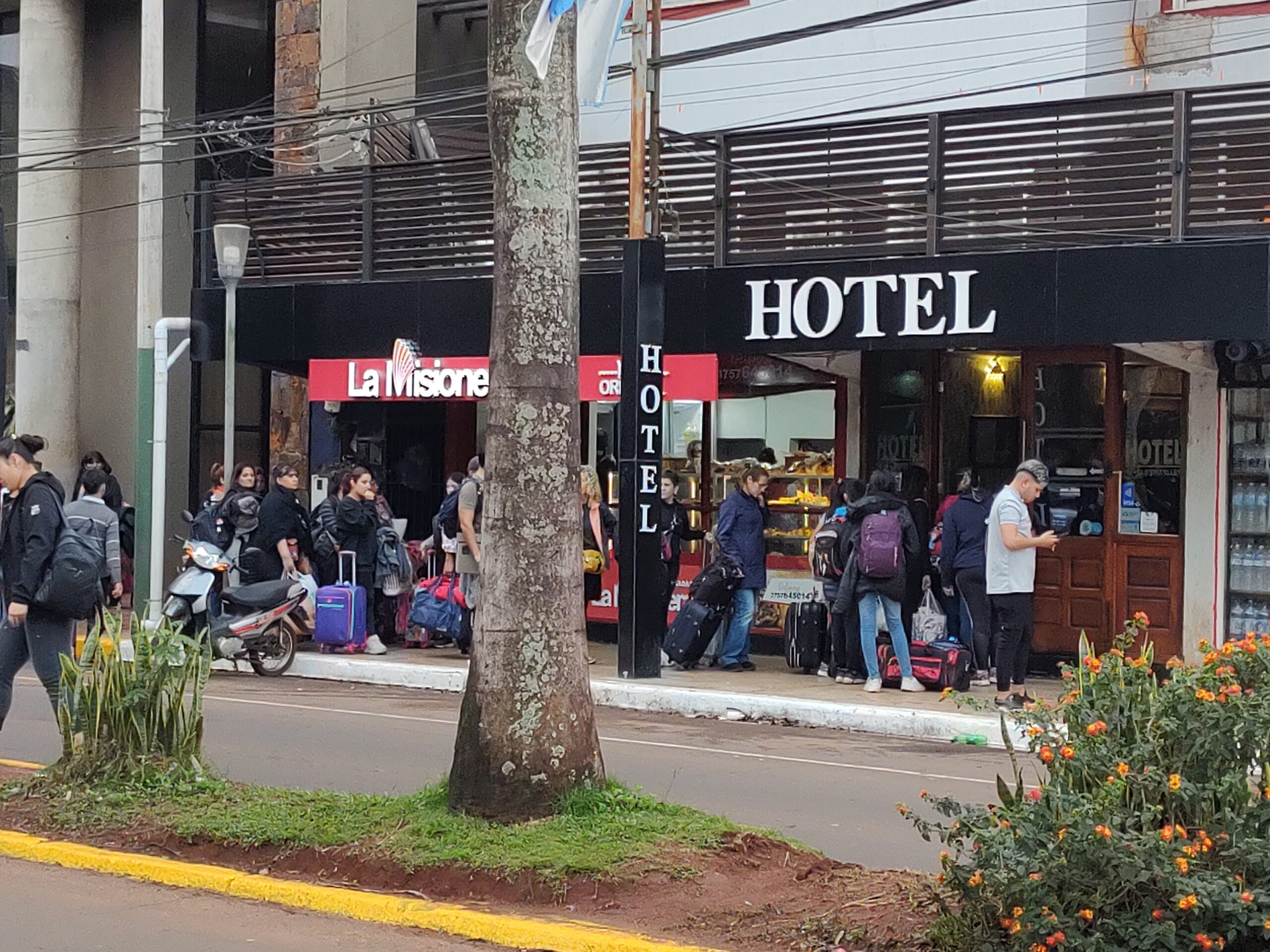 Iguazú: El turismo de grupos sostiene la ocupación en hoteles 3 estrellas durante todo el año