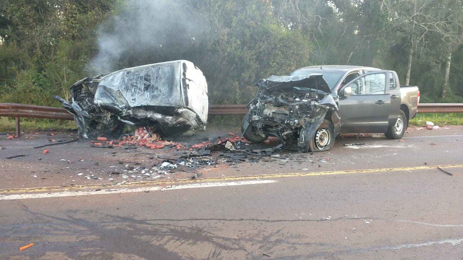 Dos personas fallecieron en un choque en Caraguatay