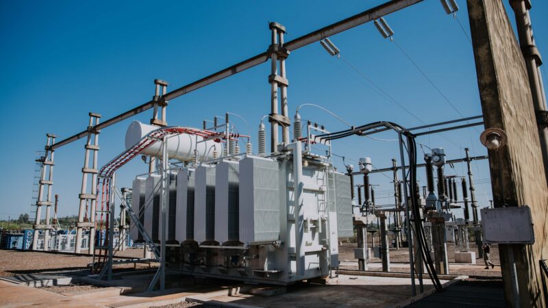 Iguazú: El gobierno de Misiones ejecuta 4 grandes obras para solucionar los problemas de Energía Eléctrica