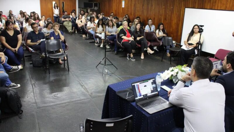 La diplomatura en Prevención de Adicciones inició las clases con el cupo completo de inscriptos en toda la provincia