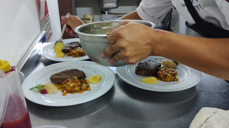 Iguazú tendrá dos representantes en el Torneo Federal de cheff