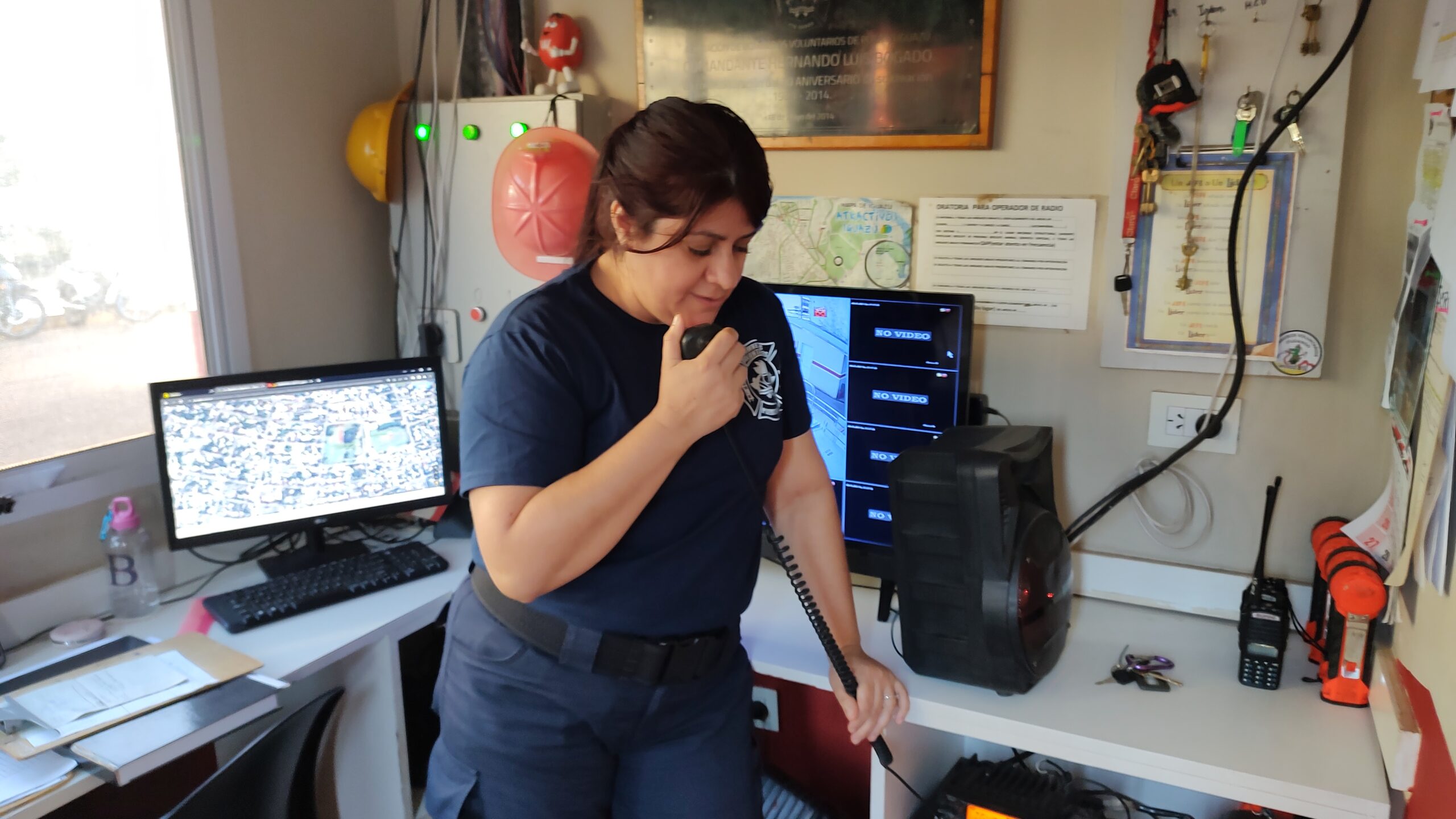 Voluntarios siempre listos al servicio de la comunidad en momentos difíciles