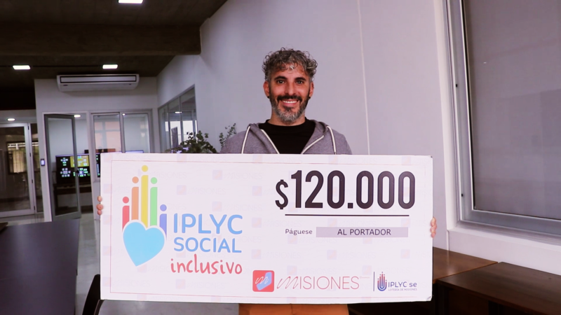 Con el premio del Inclusivo comprará elementos para la enseñanza de lengua de señas