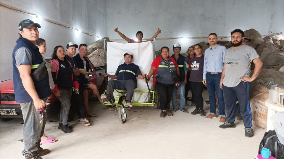 Cartoneros realizarán la recolección de reciclables con Bicicarros en la zona de la peatonal