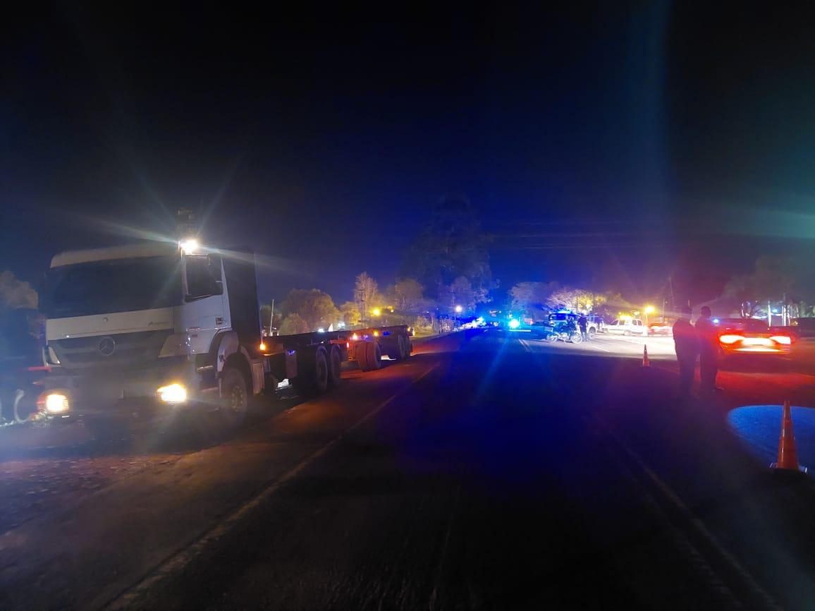 Un peatón falleció tras ser embestido por un camión en Wanda