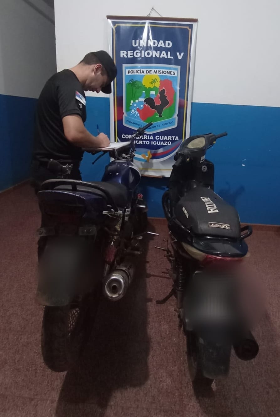 Le robó la motocicleta a su hermano y junto a su cómplice robaron otra moto