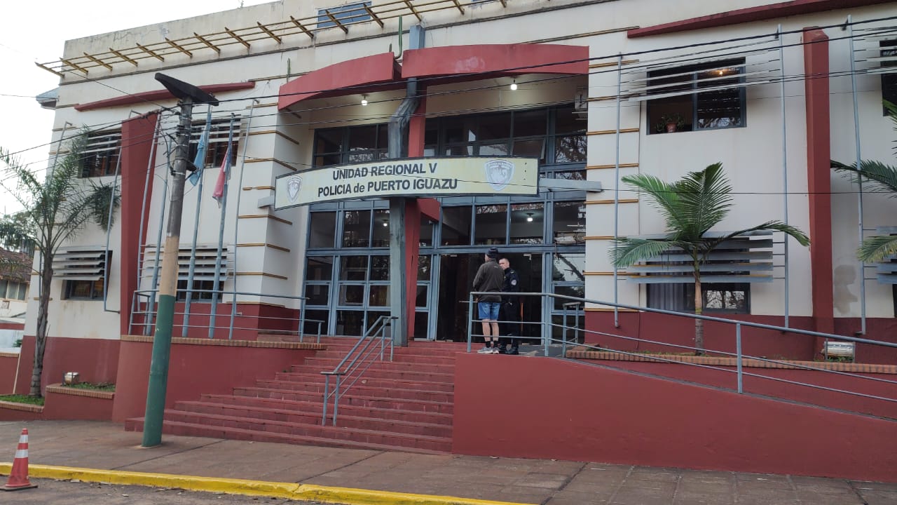 Buscan a dos hombres sospechosos de drogar, violar y robar a una joven 