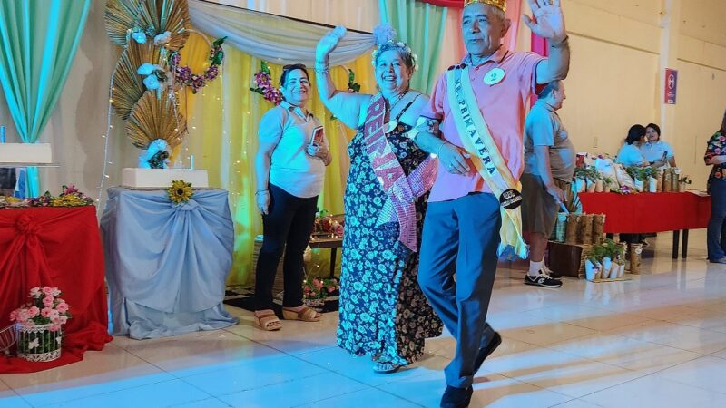 Emoción, baile y nuevos soberanos de la Primavera con el Mateando con los Abuelos