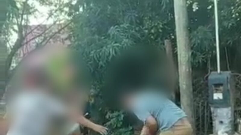 Desmantelaban una moto robada cuando llegó la policía la incendiaron