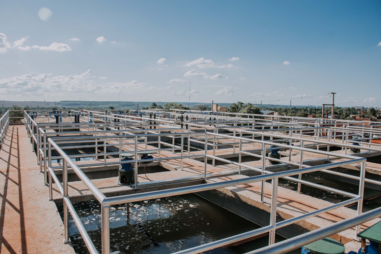 Por trabajos de reparación de la cisterna de la planta de Las Leñas reducirán la distribución de agua potable