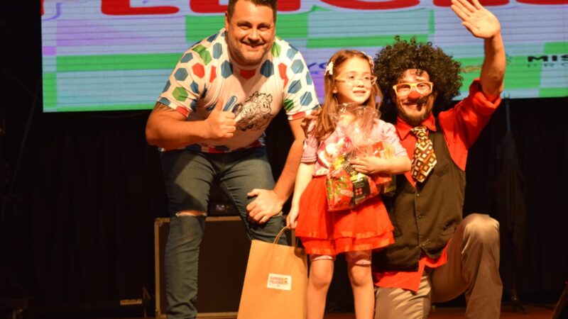 Gurises se sumó al colorido de las colectividades