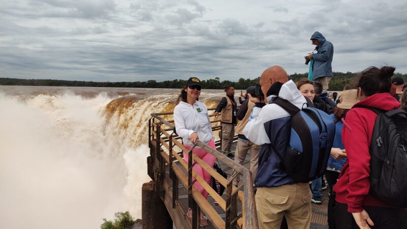 Podrían cerrar el circuito Garganta del Diablo por crecida en el rio Iguazú