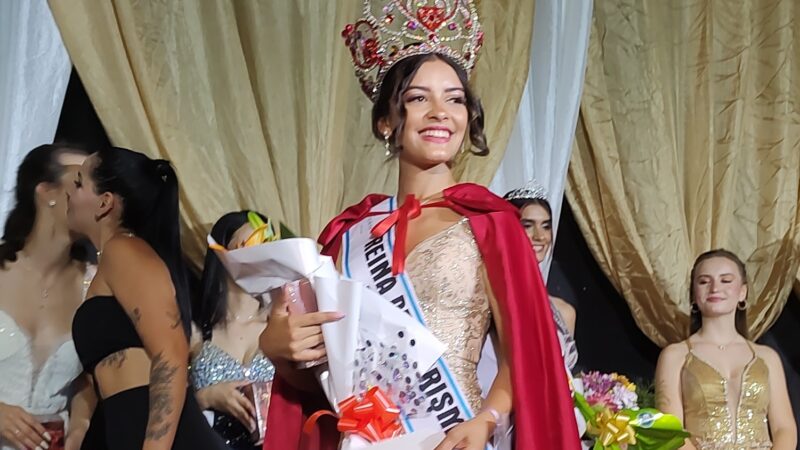 Yenifer Marilin Da Silva es nueva Reina del Turismo