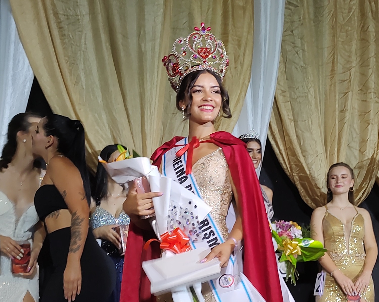 Yenifer Marilin Da Silva es nueva Reina del Turismo