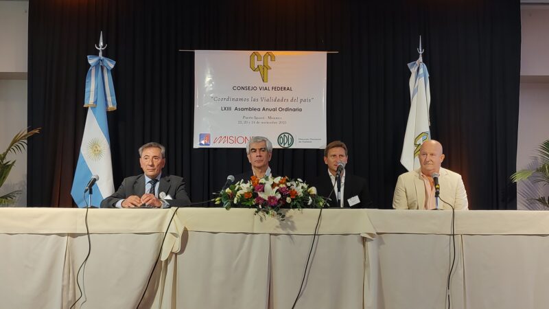 Con la presencia de más de 20 distritos sesiona en Iguazú el Consejo Vial Federal