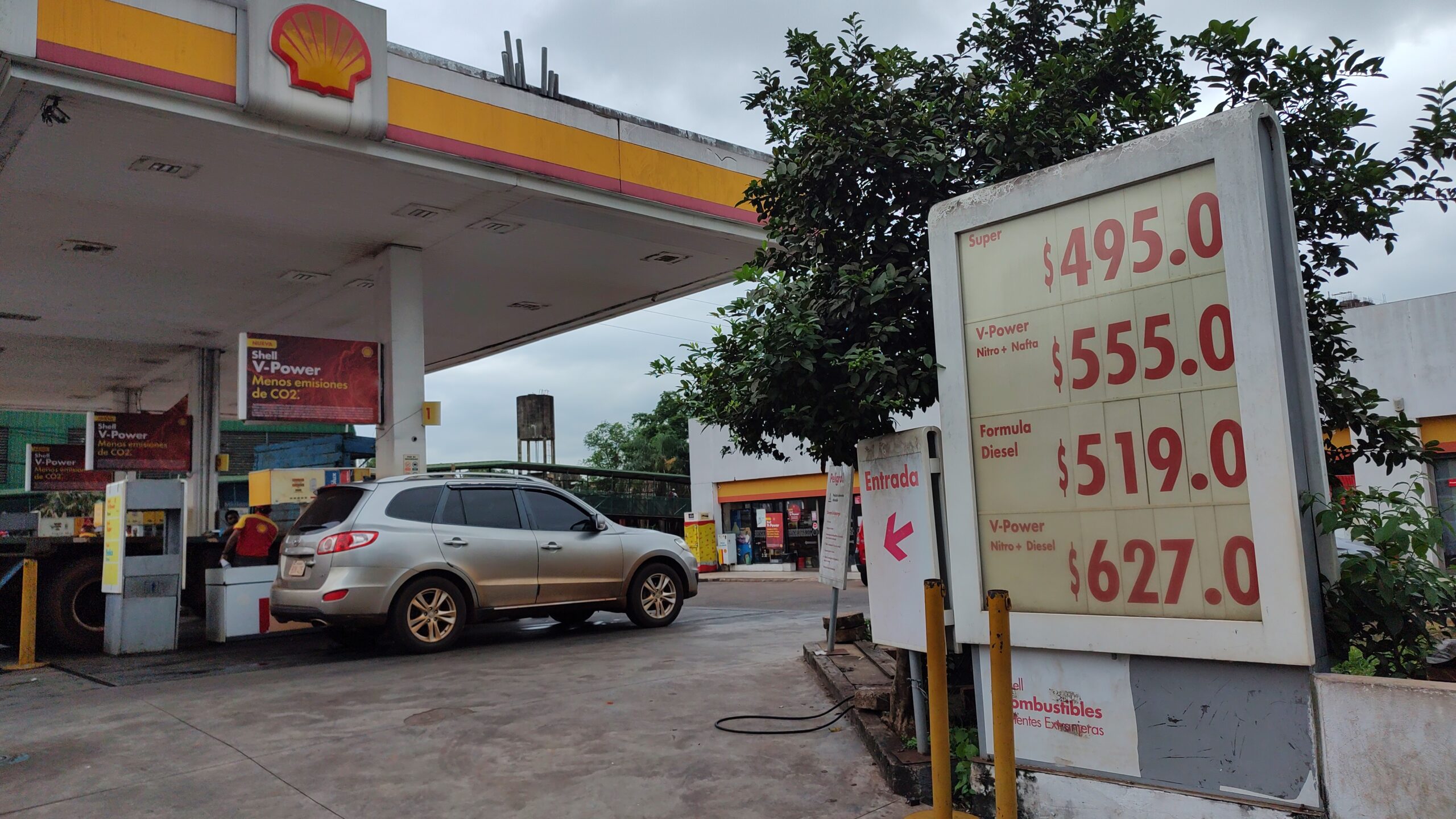 Shell Iguazú aumentó los precios al mediodía del sábado