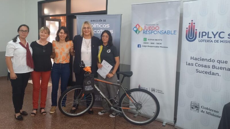 Premiaron a ganadores del concurso “La otra cara de las pantallas: videojuegos”
