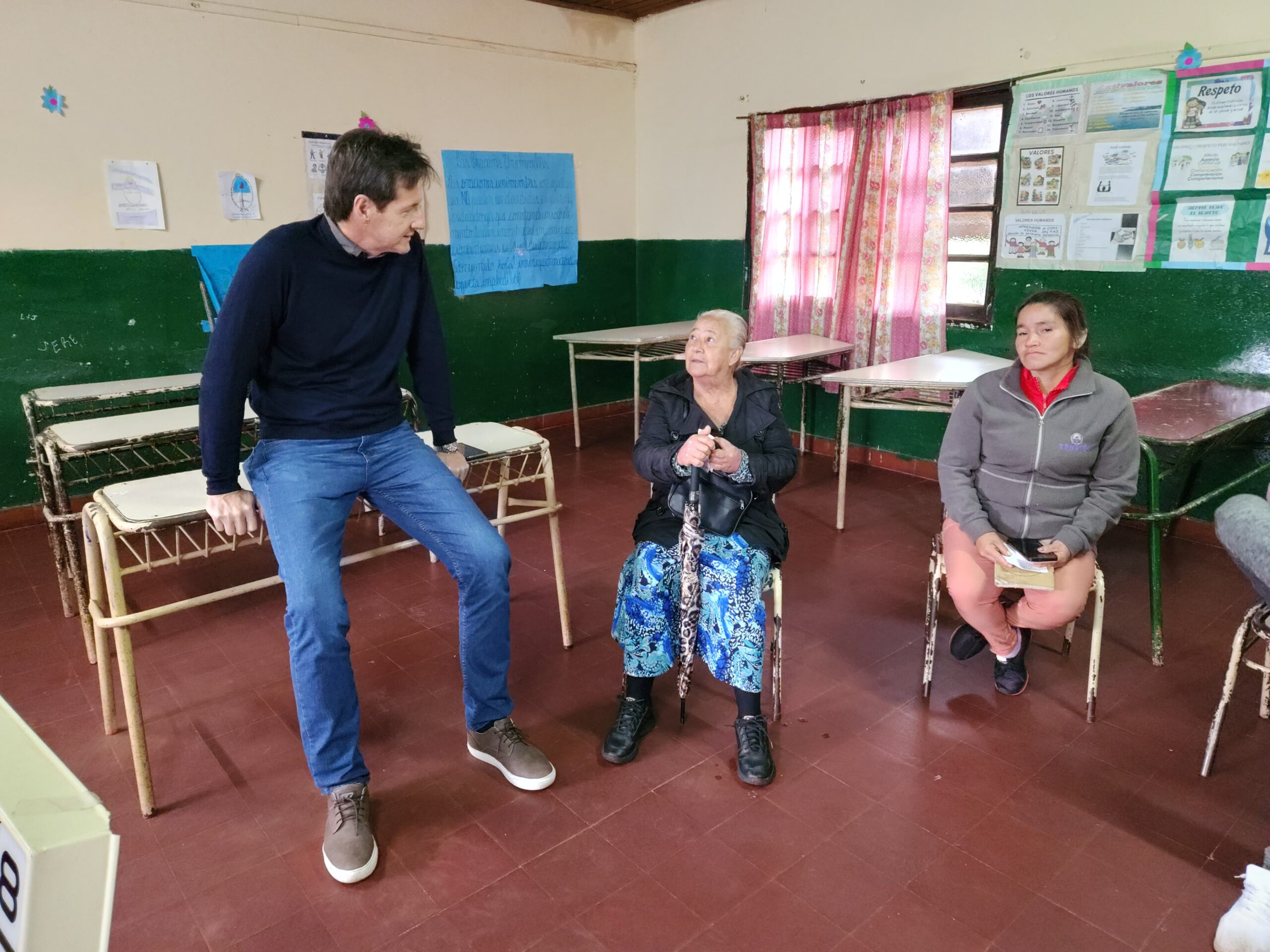 El operativo Estamos con vos convocó a decenas de familias en el barrio San Marcos