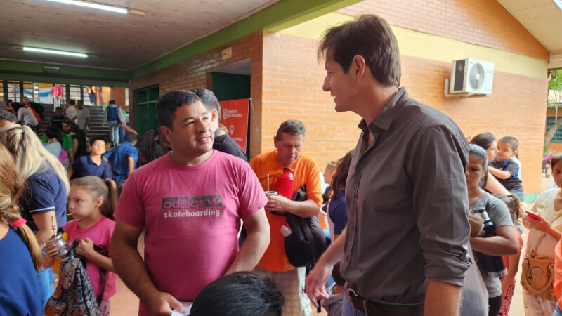 Estamos con vos llevó servicios integrales al barrio Itaembé Miní