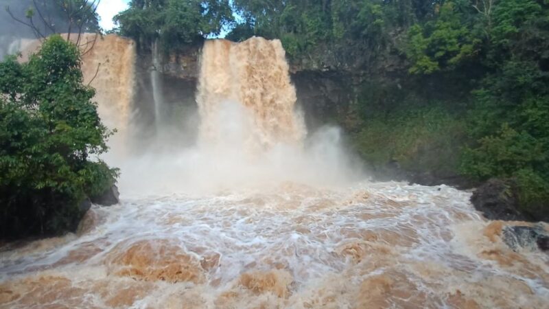 La crecida dañó el circuito Garganta del Diablo y parte del circuito superior