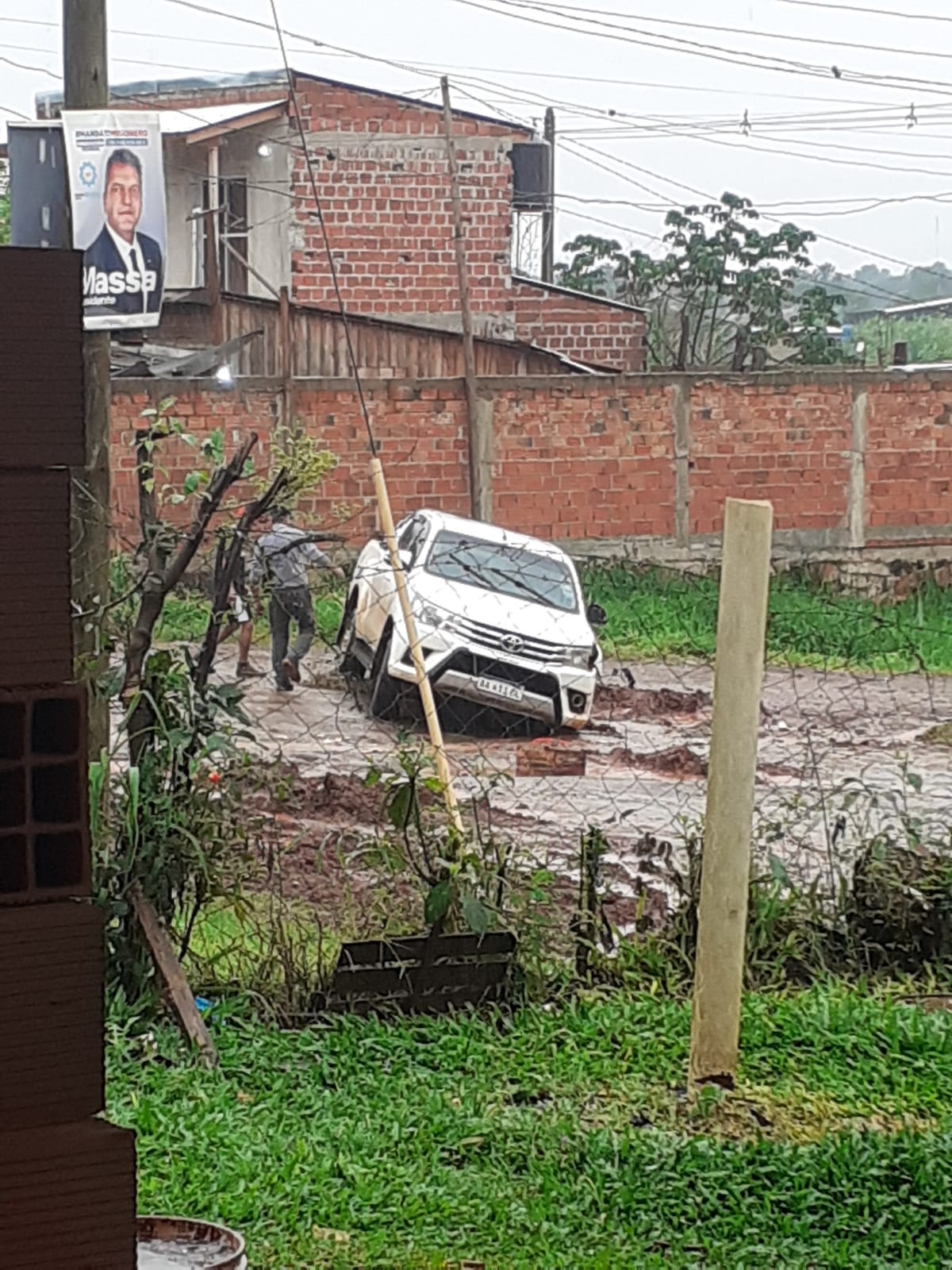 Se multiplican las quejas de los residentes de la avenida Provincia de Jujuy