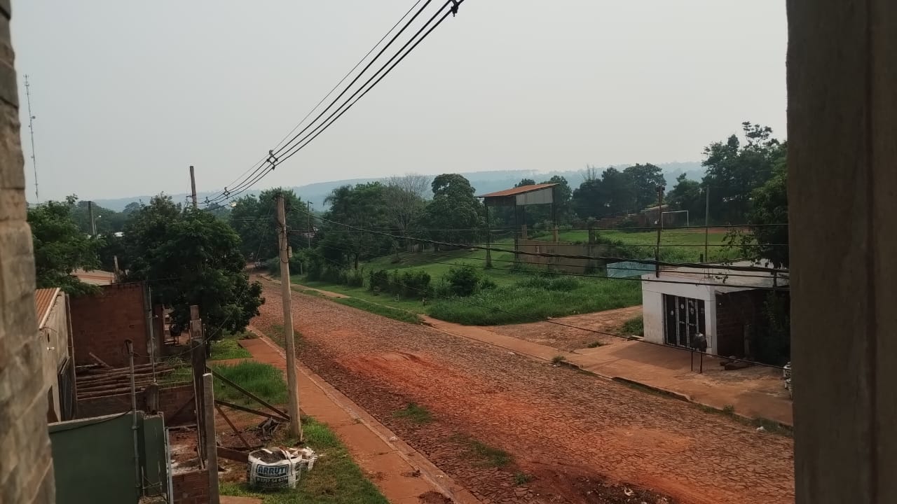 La ciudad de Puerto Iguazú se ve cubierta de bruma