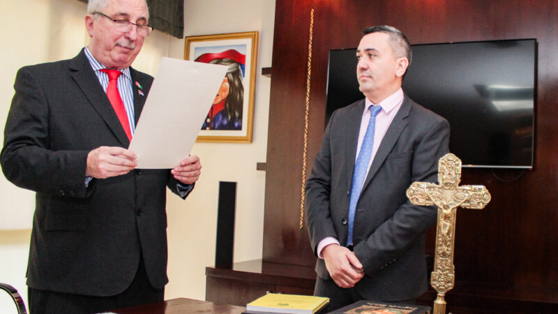 Passalacqua tomó juramento a los miembros del gabinete