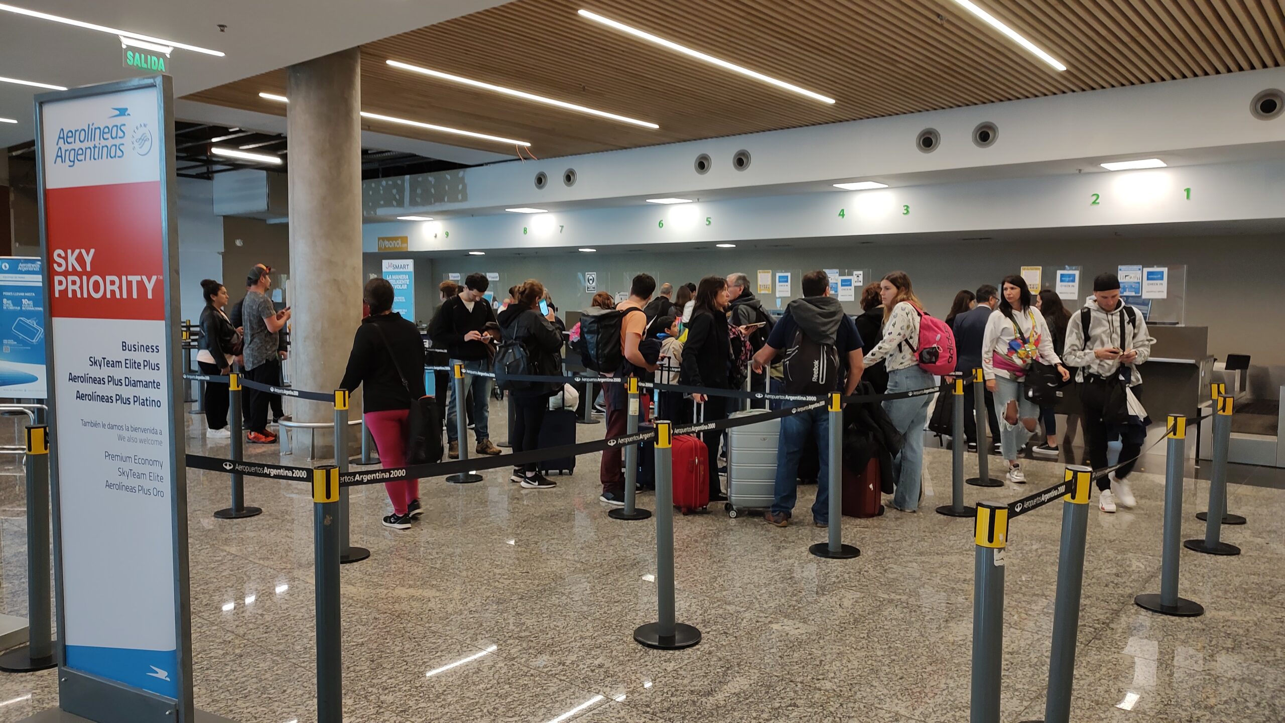 Se canceló el arribo de 9 vuelos a Iguazú por el temporal en Buenos Aires