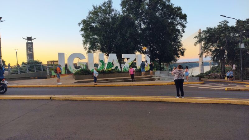 Iguazú comienza el fin de semana largo con reservas de último momento