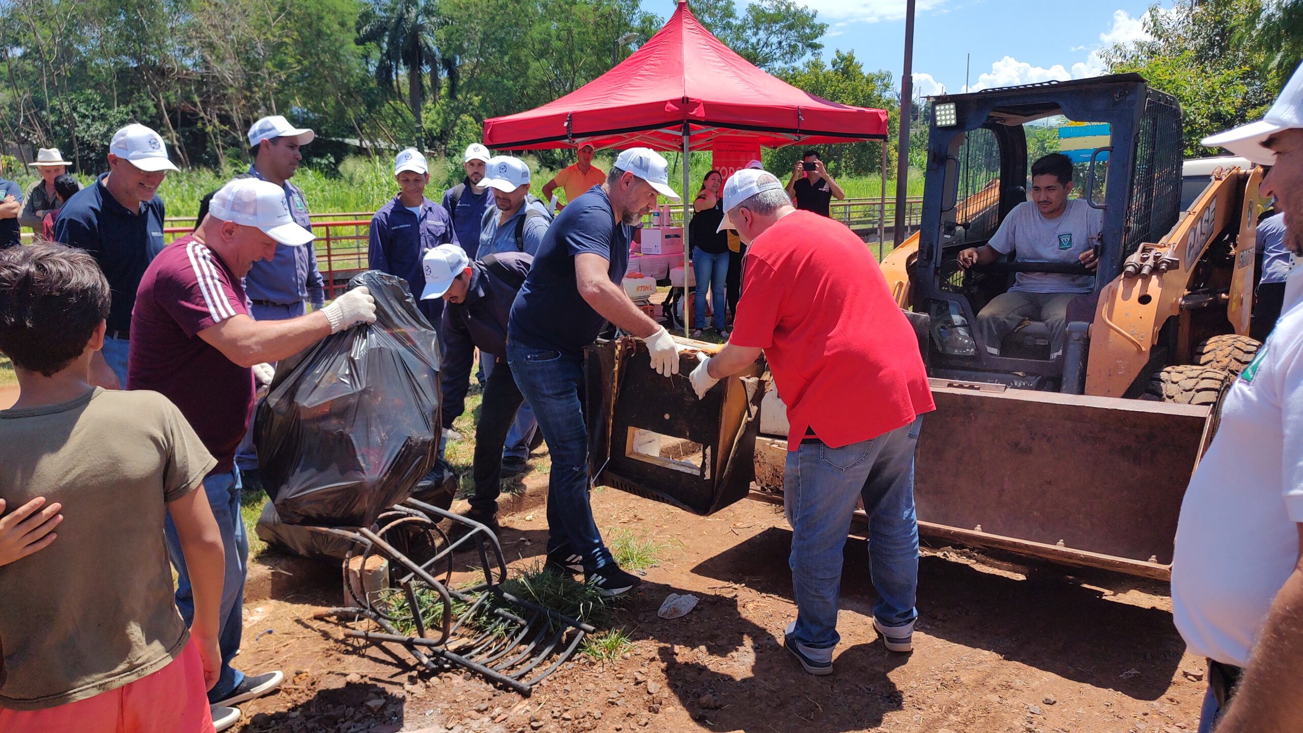Dengue: Intensifican los trabajos de limpieza y eliminación de reservorios en Iguazú