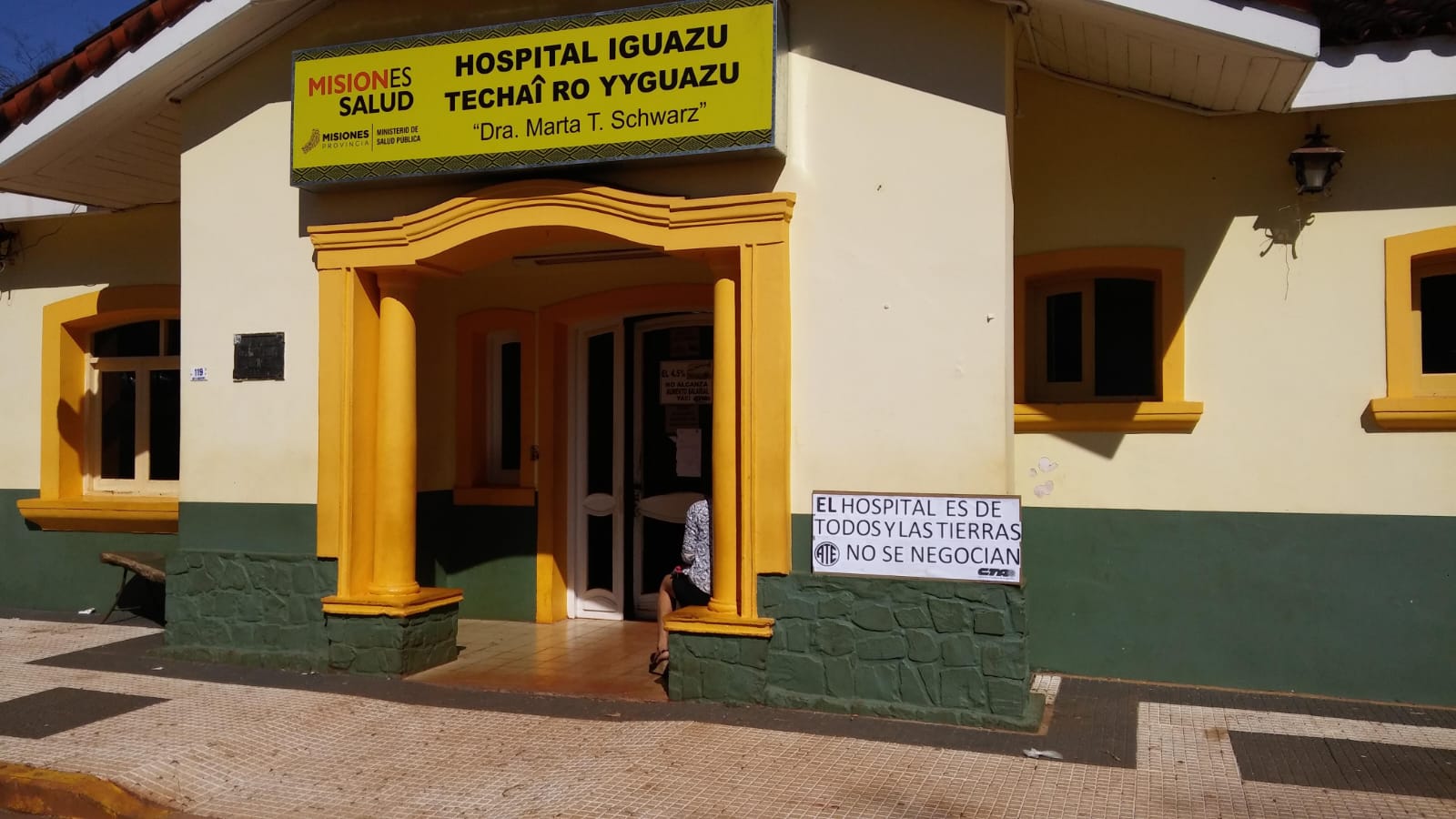 Iguazú: Limpiaba la pileta, recibió una descarga eléctrica y falleció