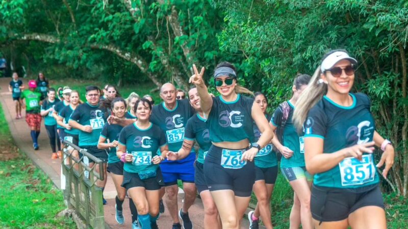 Cerca de 400 corredores con conciencia ambiental disfrutaron del Cataratas Cross Country