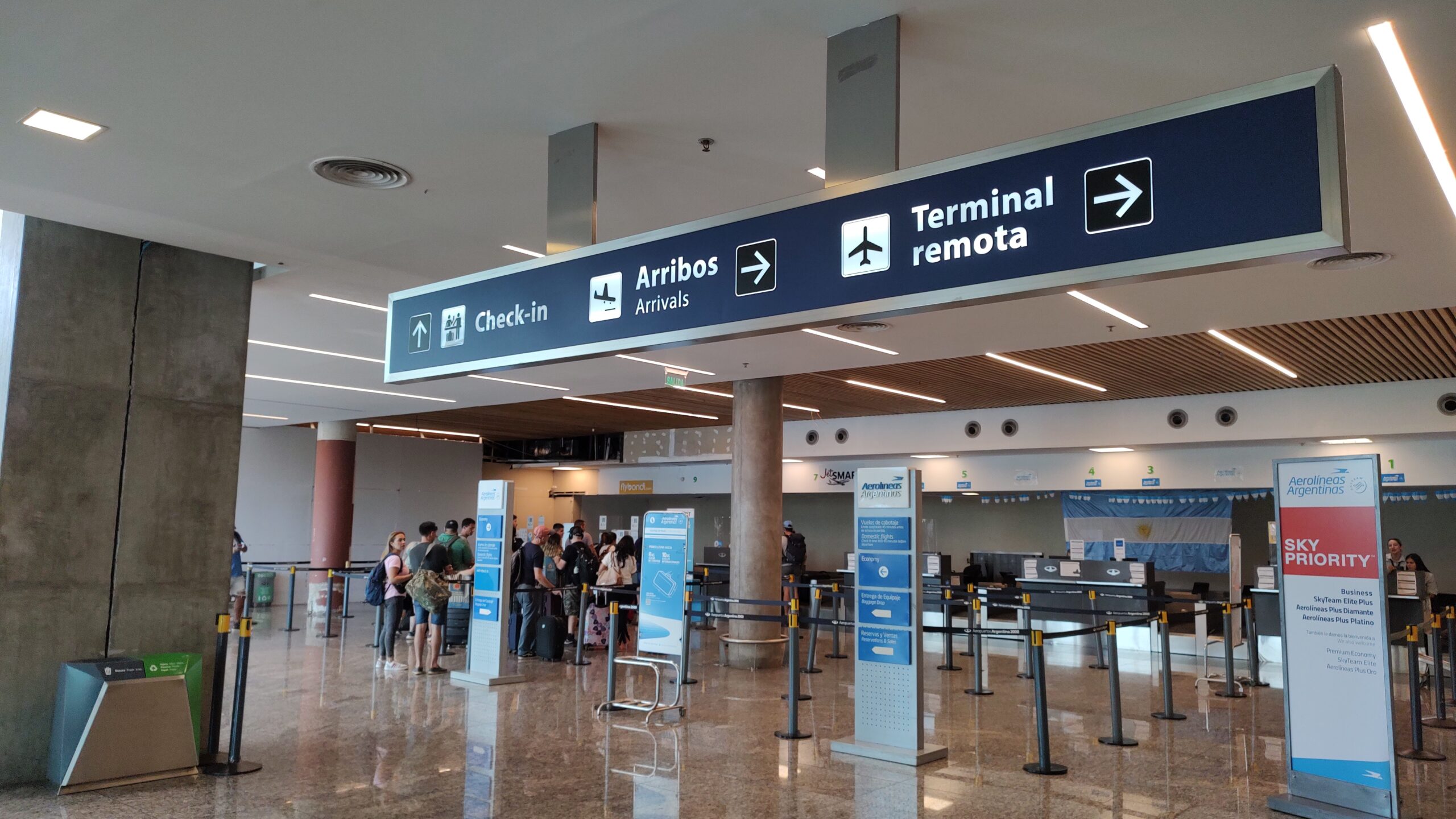 Cerca de 24 mil pasajeros se verán afectados por el paro del personal aeronáutico