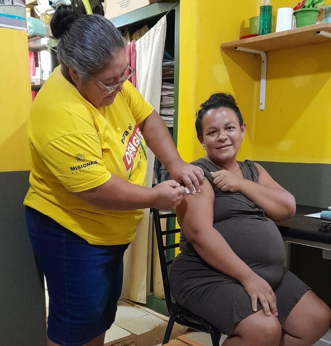 Misiones lanzó la vacunación del Virus Sincicial Respiratorio para mujeres embarazadas