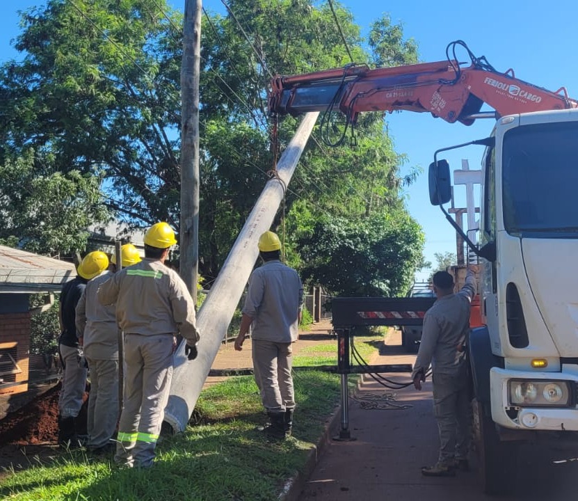 Mejoraron la infraestructura eléctrica en Itaembé Miní a través del Programa Sustituir