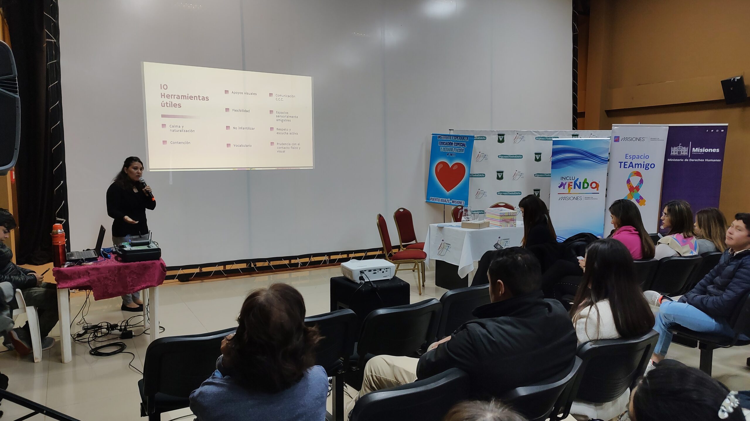 Turismo accesible: Buscan fomentar la inclusión de personas con discapacidades cognitivas