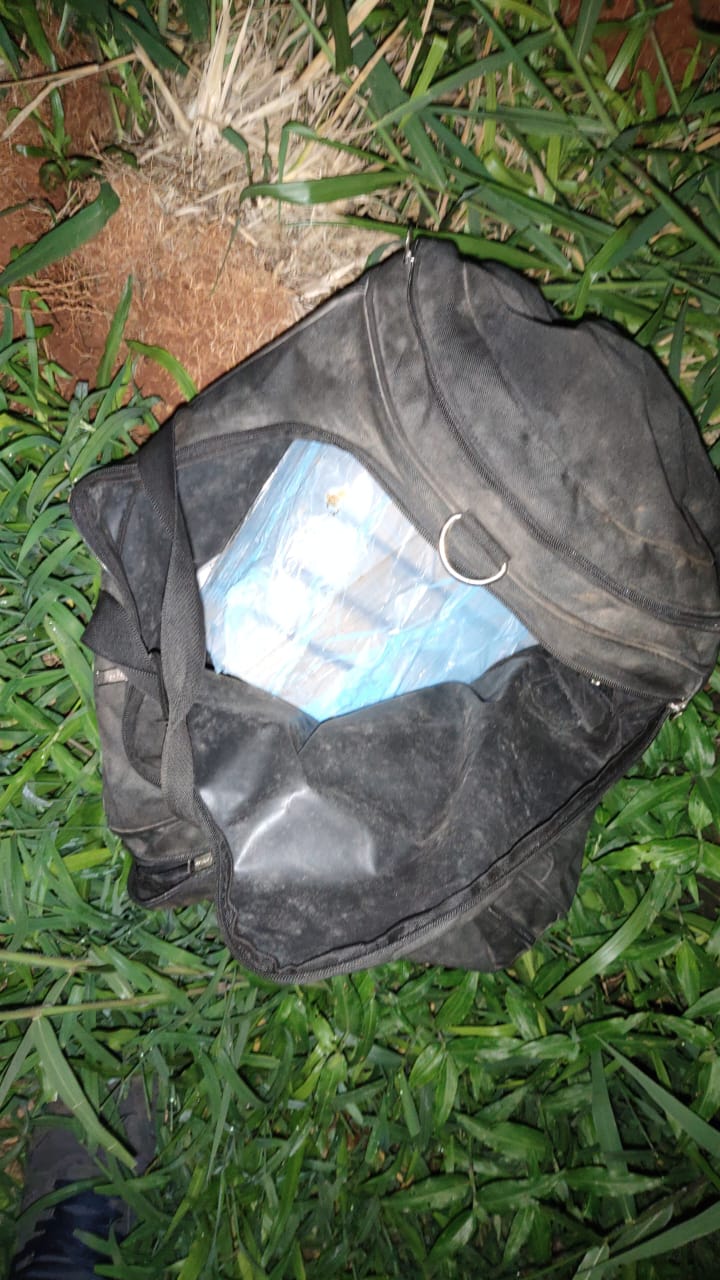 Iguazú: Encontraron un bolso con marihuana oculto en una zona de malezas