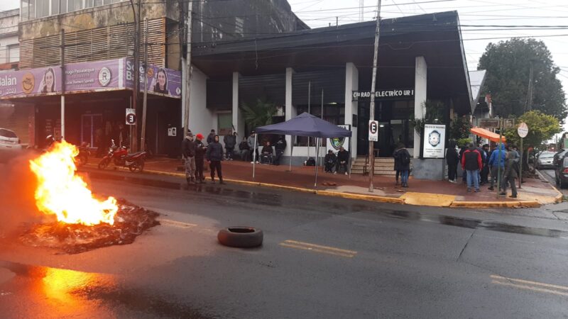 Protesta de policías en Posadas: «Queremos que se garantice la canasta básica y se abra el diálogo»